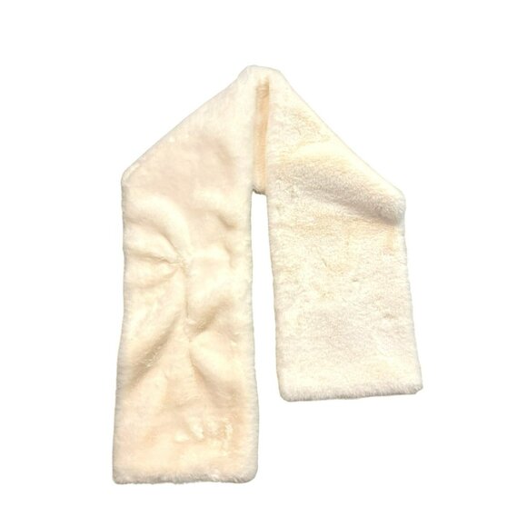 Apparis Bambi Faux Fur Winter White Scarf NWT $92 - Picture 4 of 6